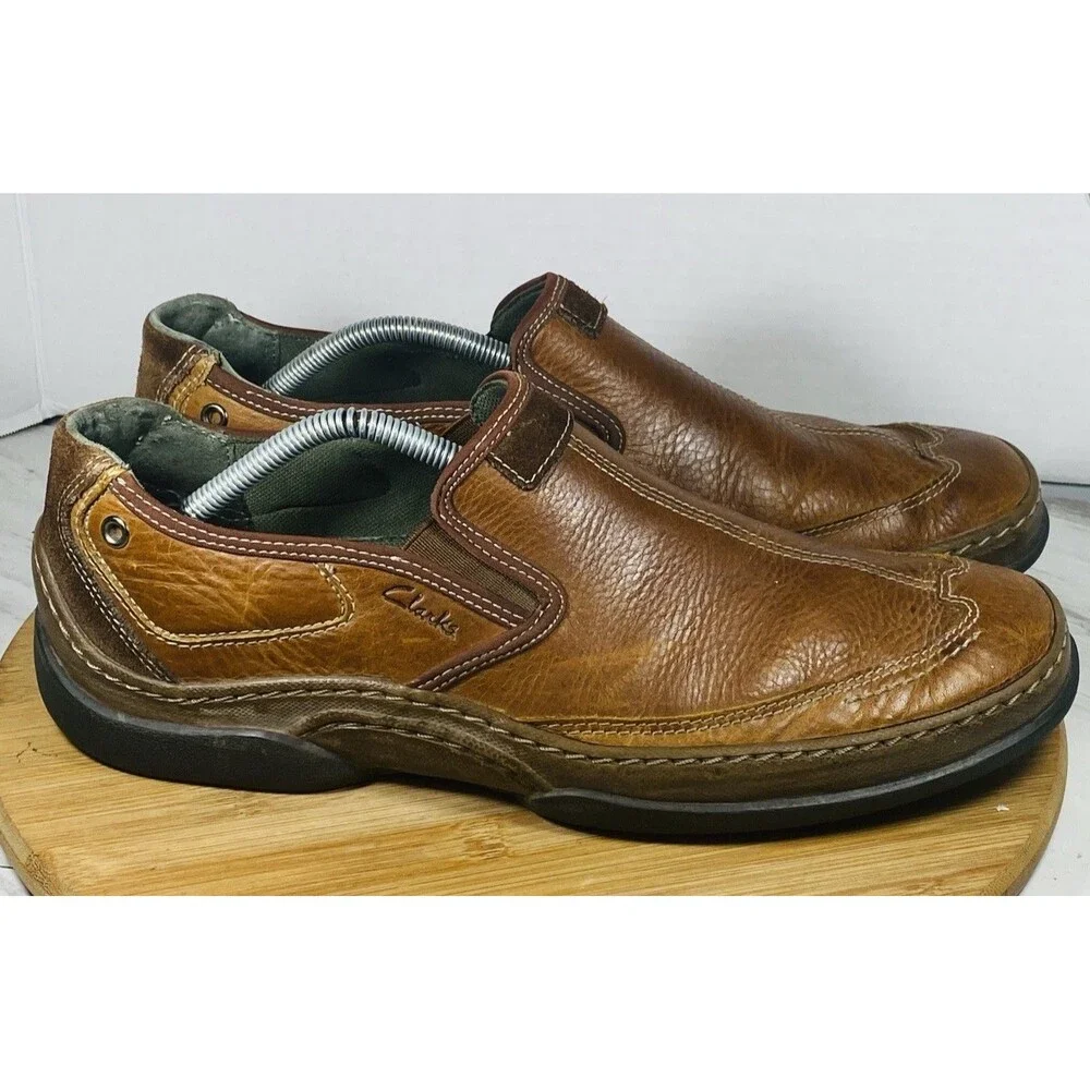 Clarks product pair
